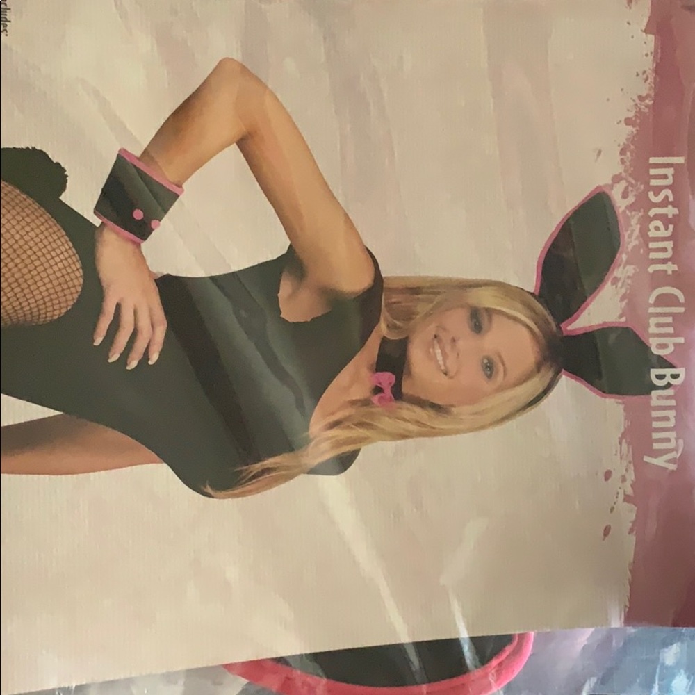 Instant club bunny